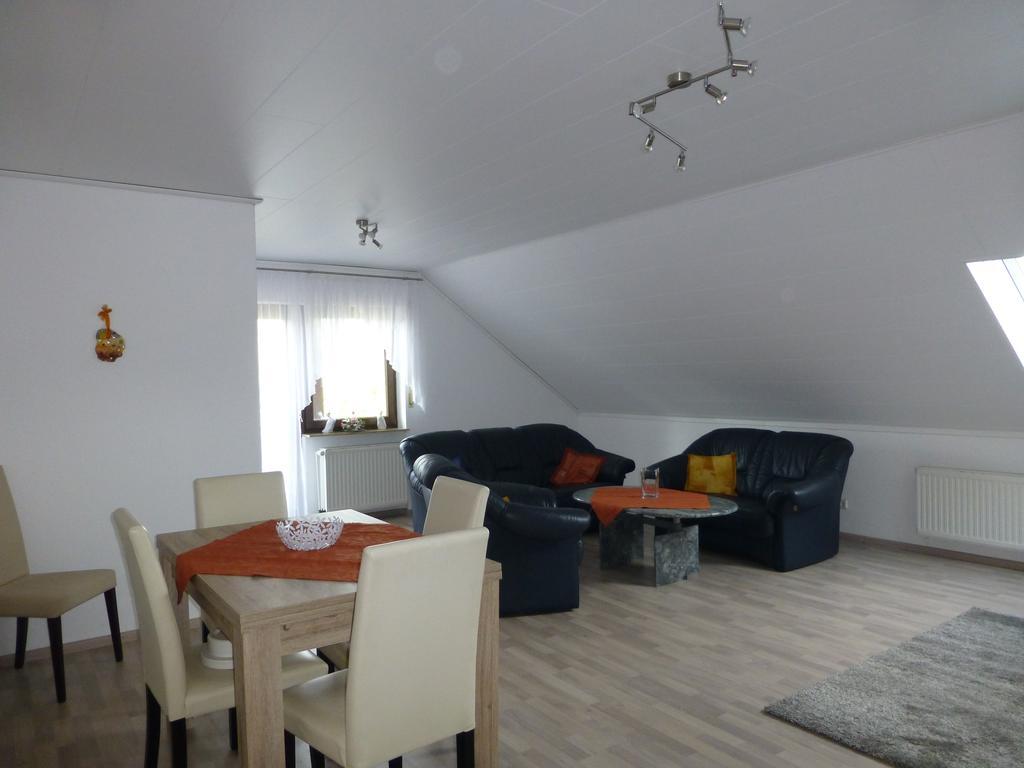 Irmgard Und Gerlinde Apartment Waldbrunn (Baden-Wurttemberg)